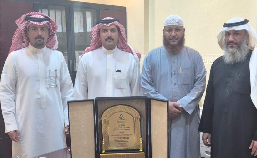 زيارة المدير التنفيذي لجمعية الإحسان لشؤون الموتى بمحافظة وادي الدواسر للأوقاف